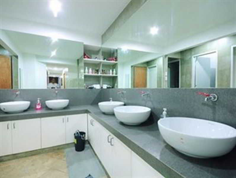 Mnl Boutique Hostel 马卡蒂 外观 照片