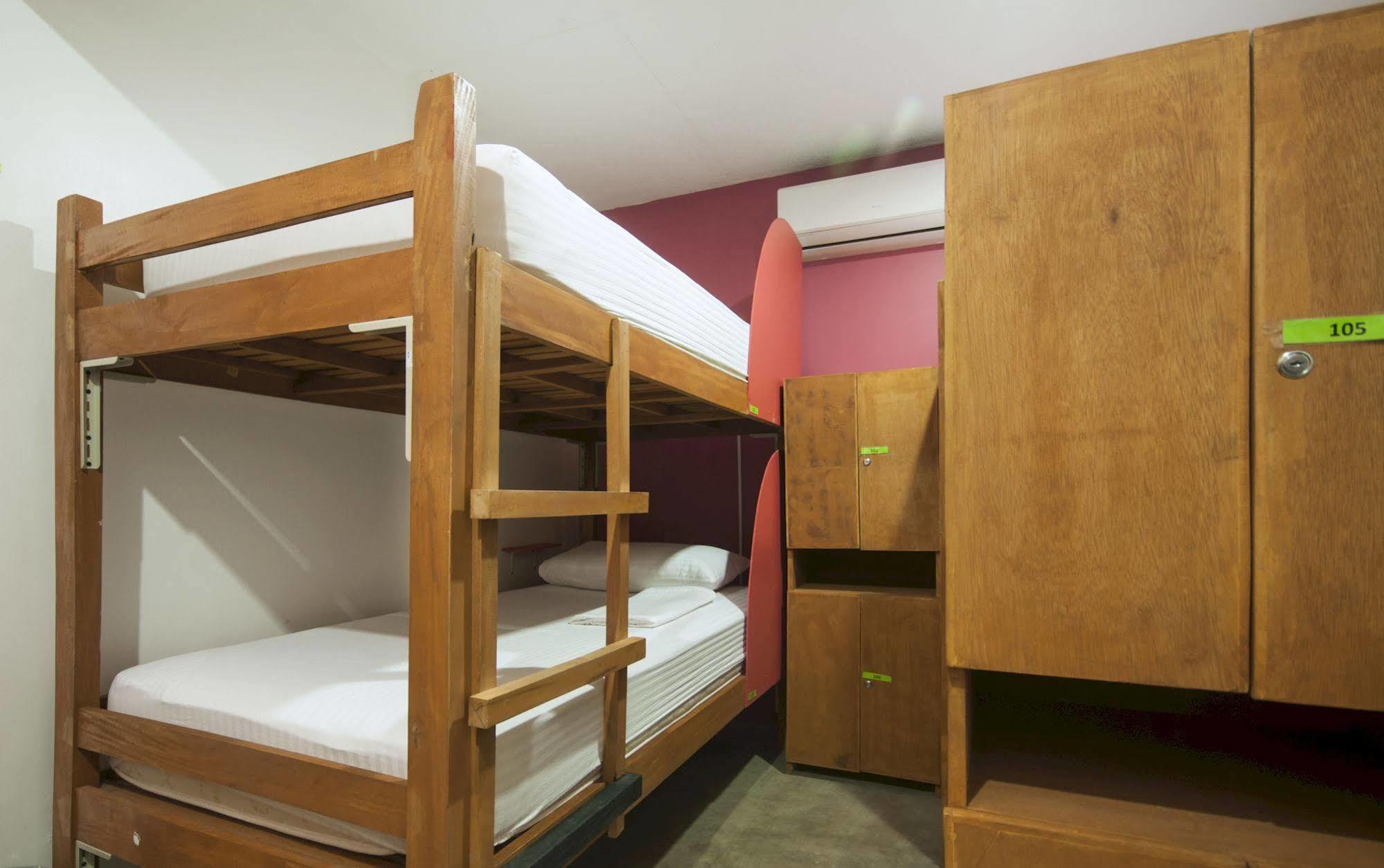 Mnl Boutique Hostel 马卡蒂 外观 照片